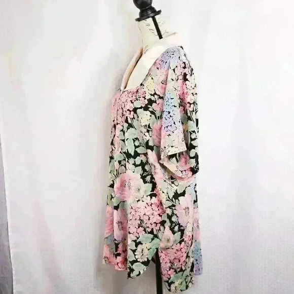 Victoria's Secret Gold Label Size P/S rose/black floral button down short sleeve - Picture 6 of 15